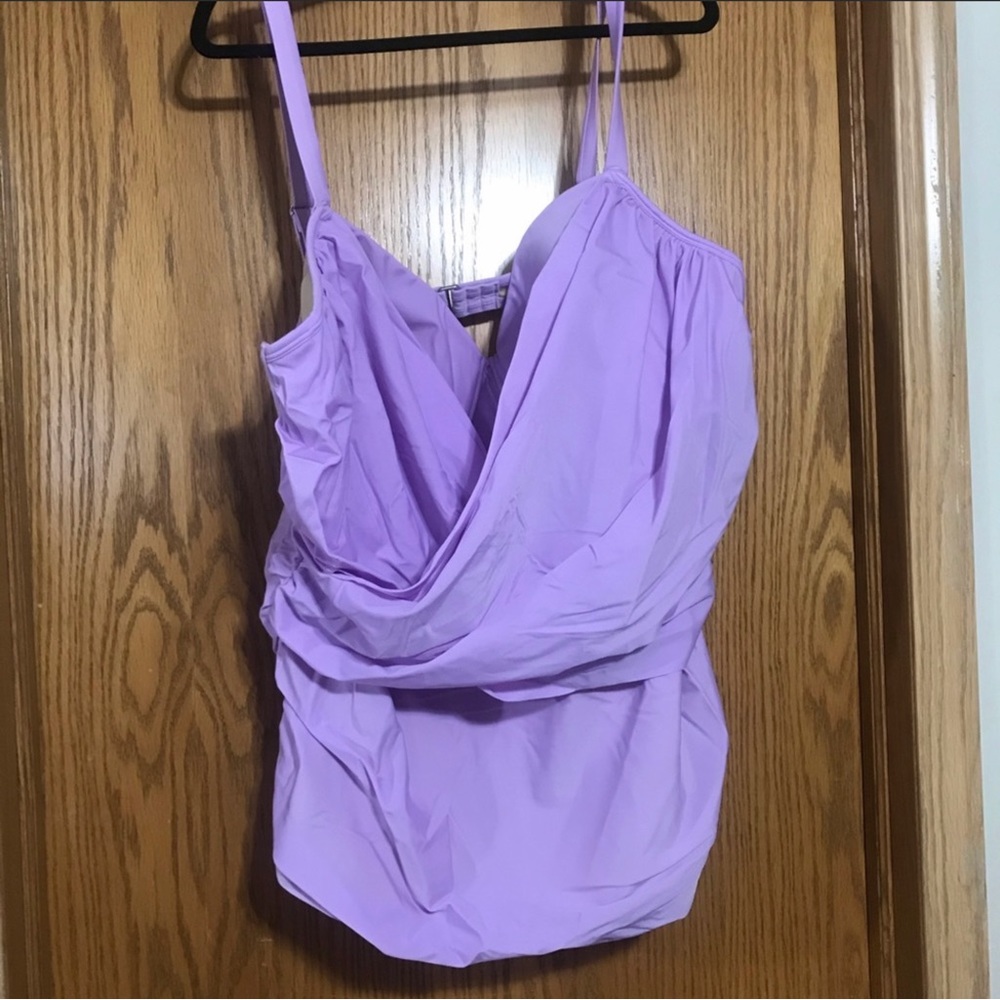 Old navy Wrap-front Secret slim plus size tankini - Picture 3 of 4